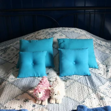 Blue Dreams Delft